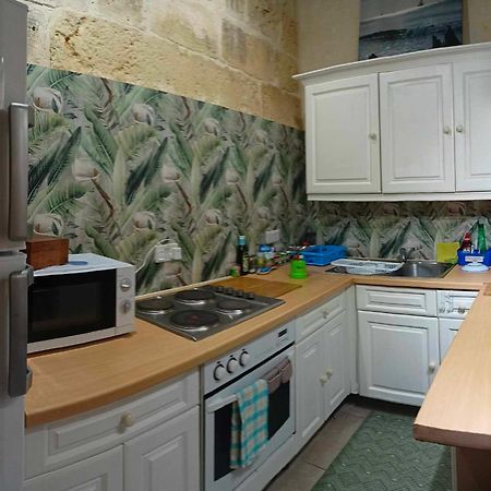Arthome - Guest Rooms Għarb Eksteriør bilde