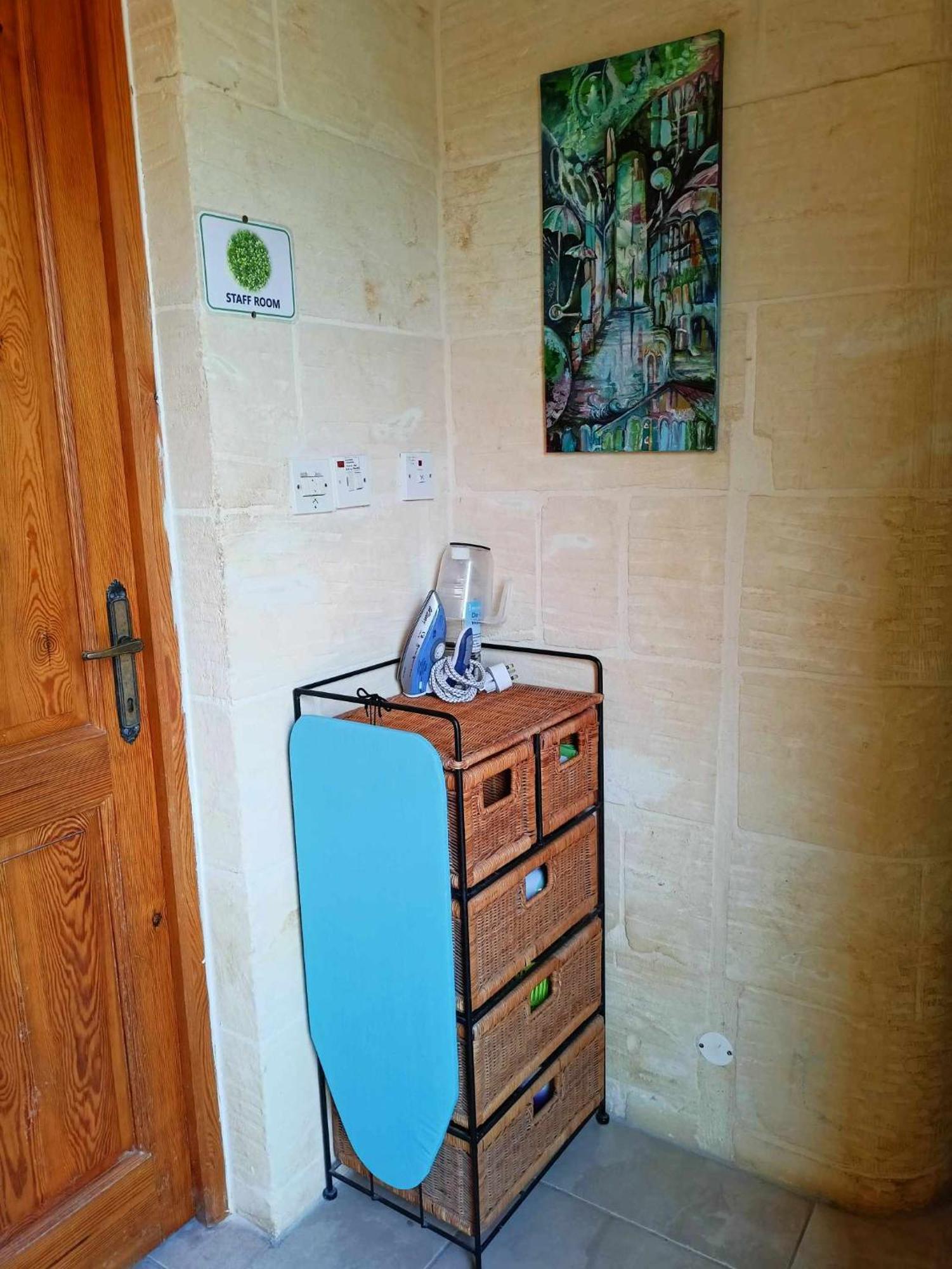 Arthome - Guest Rooms Għarb Eksteriør bilde