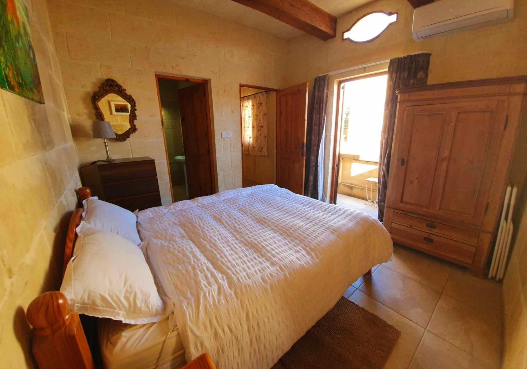 Arthome - Guest Rooms Għarb Eksteriør bilde