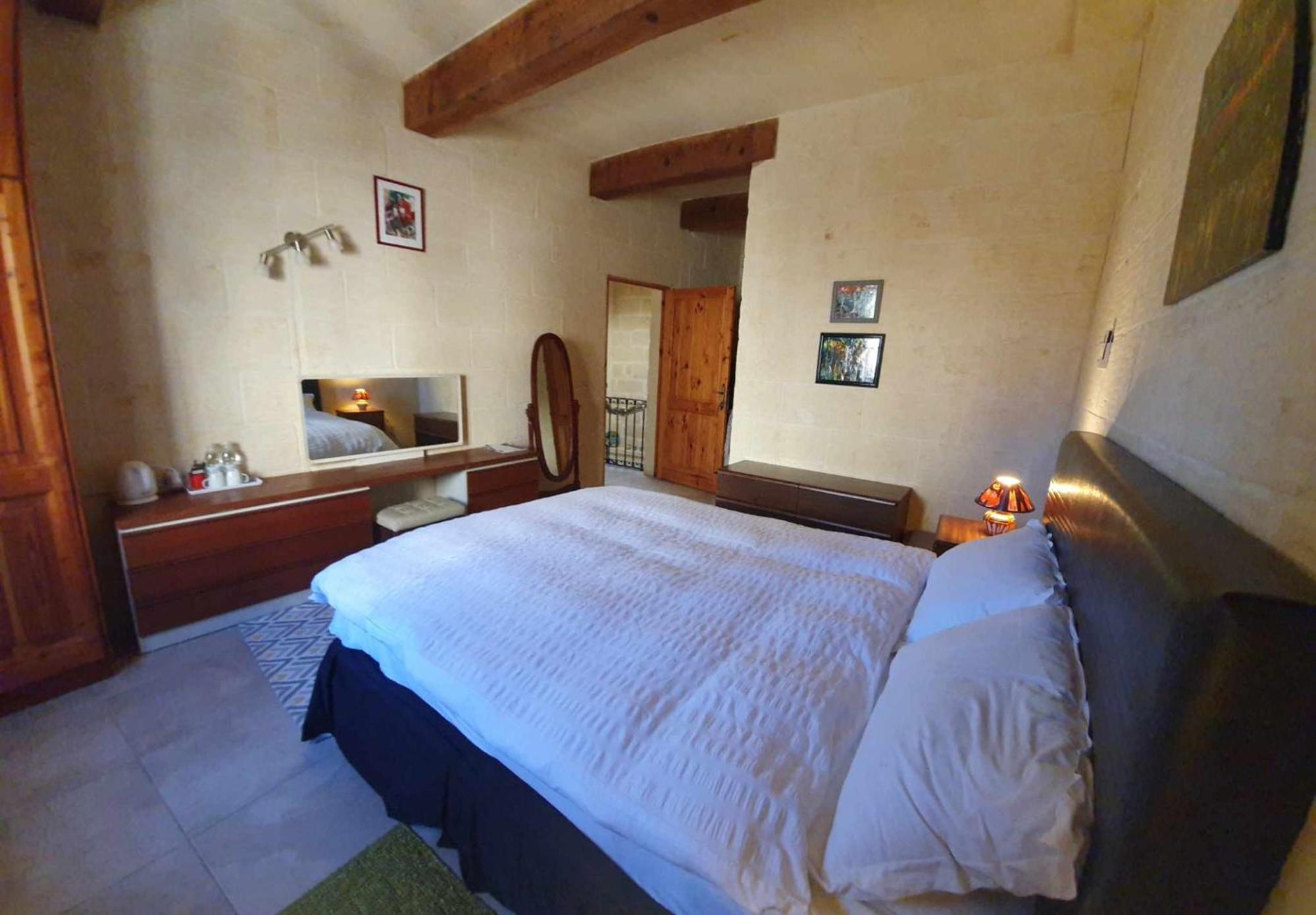 Arthome - Guest Rooms Għarb Eksteriør bilde