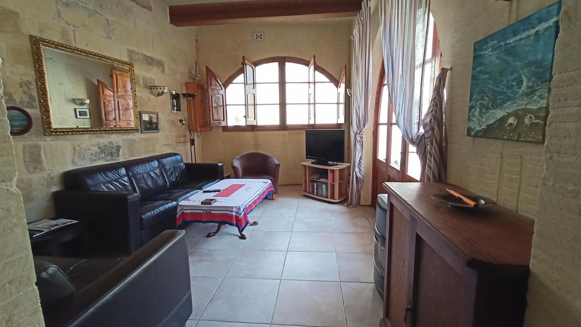 Arthome - Guest Rooms Għarb Eksteriør bilde
