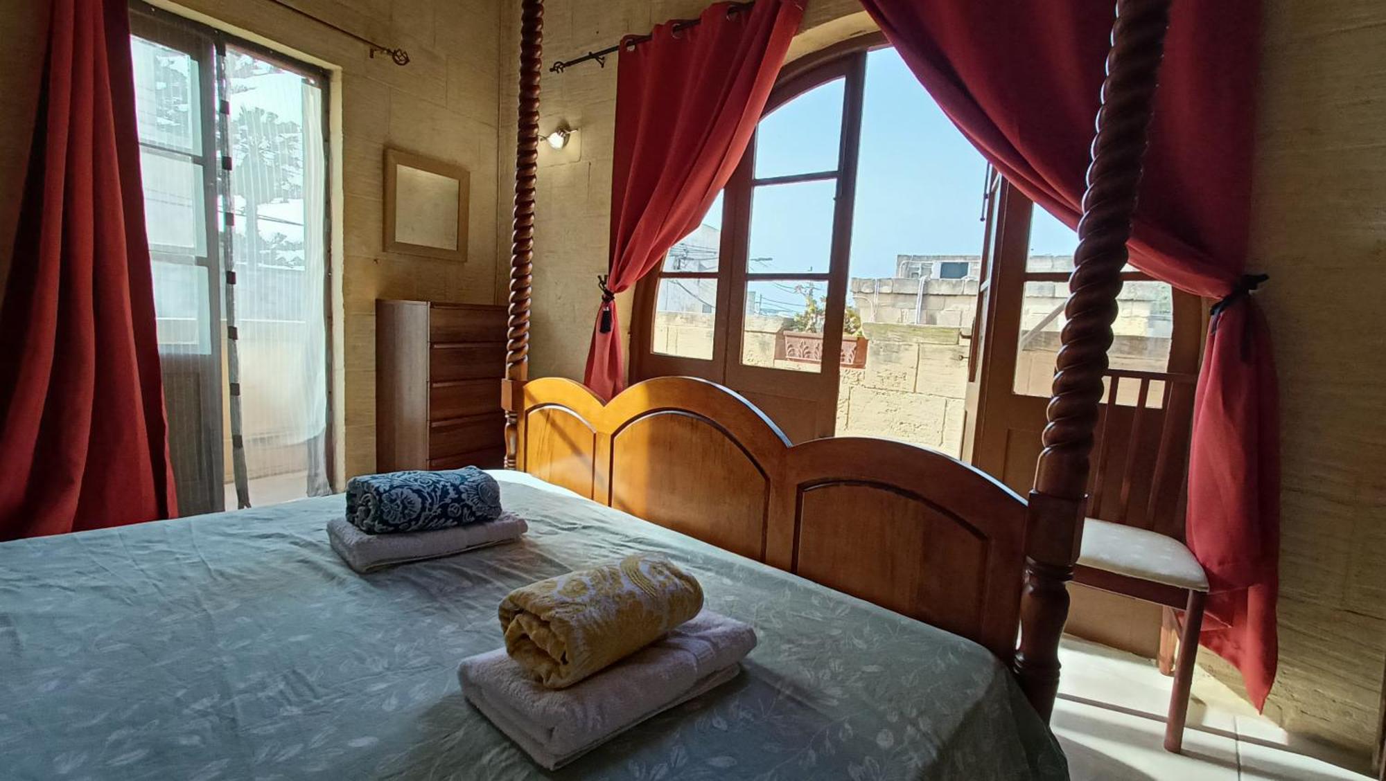 Arthome - Guest Rooms Għarb Eksteriør bilde